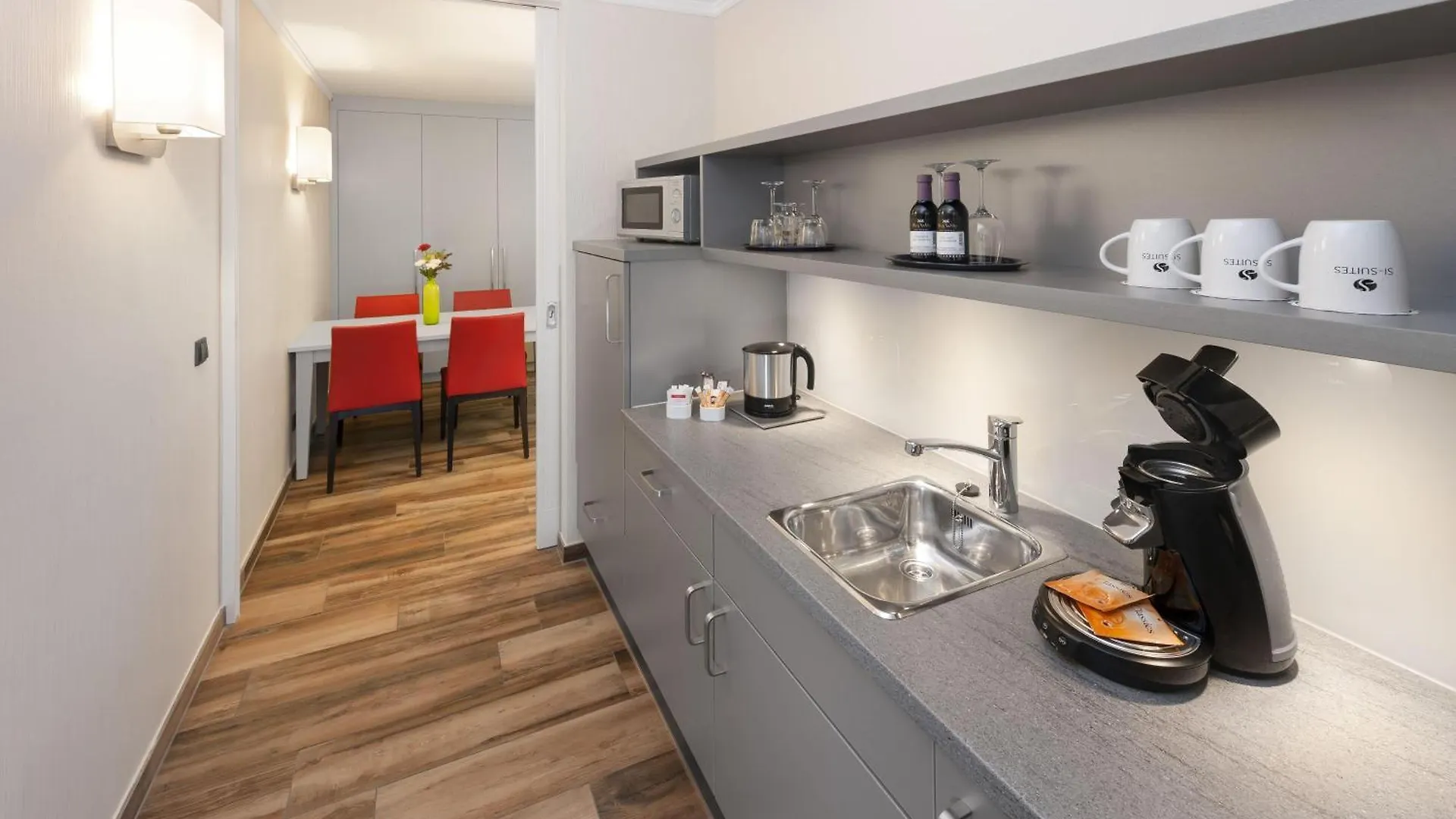 Maseven Stuttgart Si Centrum Ehem Si-Suites 4*,  Németország